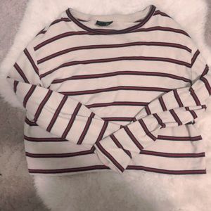 Love sleeve crop top